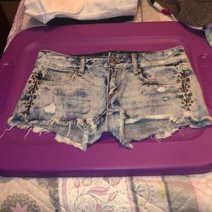 Distressed shorts